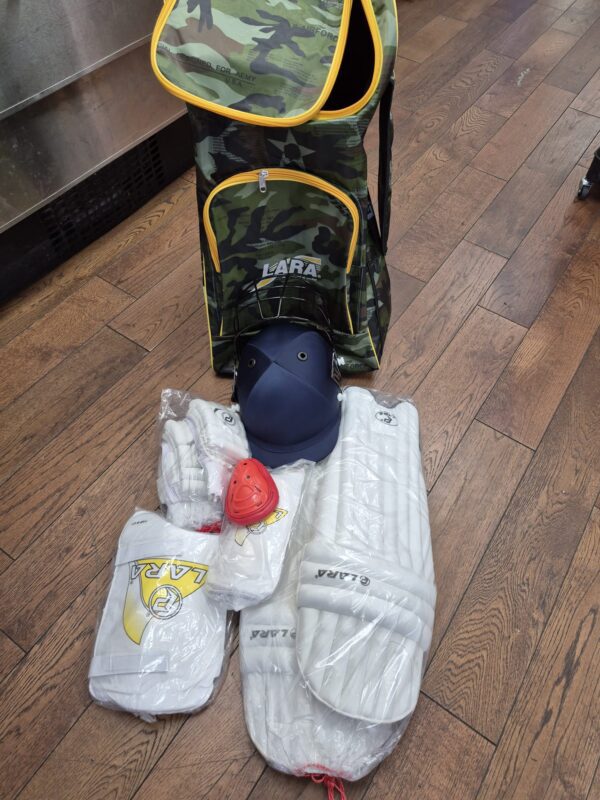 Kids Full Cricket Kit